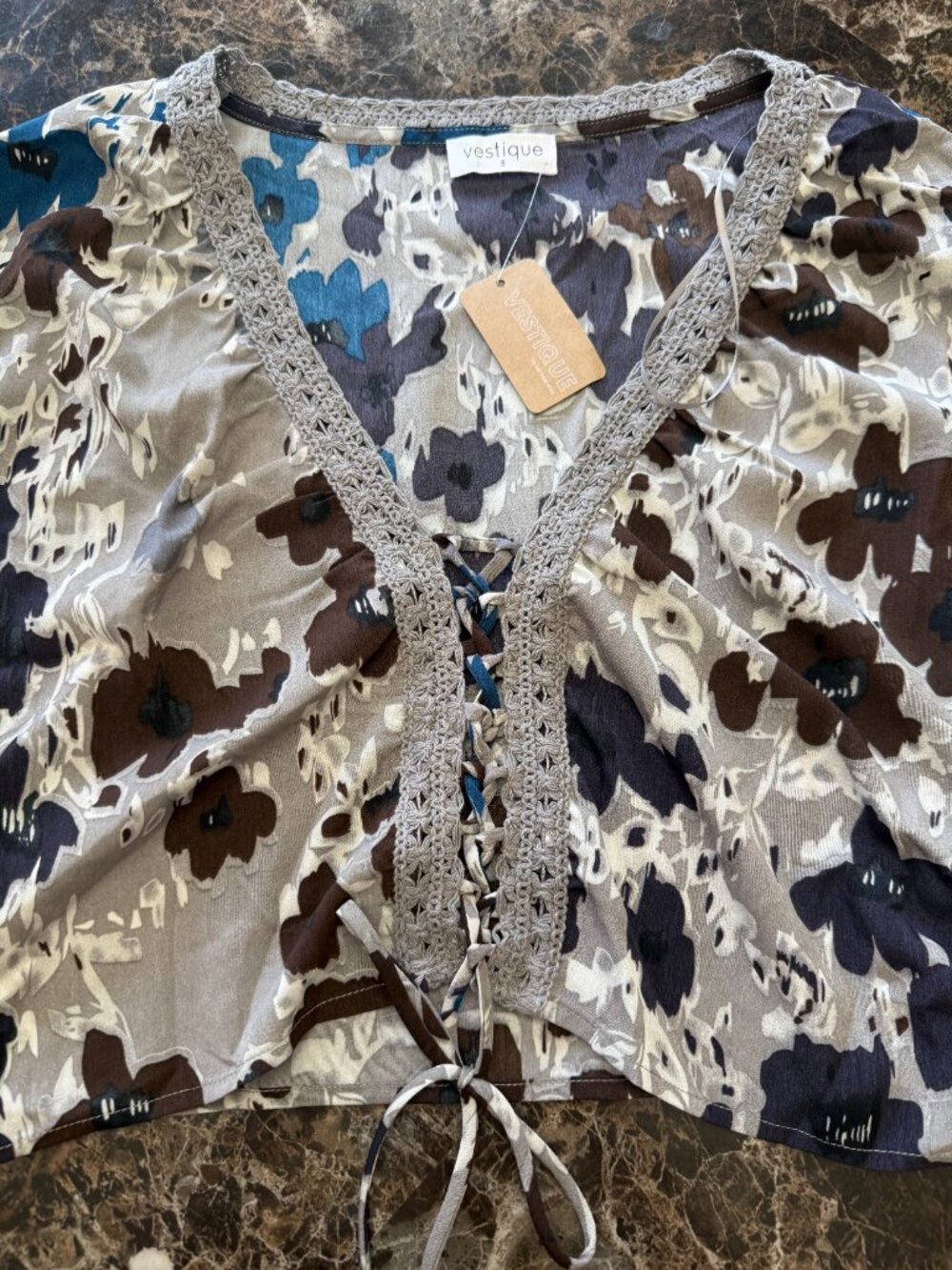 Vestique She’s Dreamer Floral Lace Up Boho Cottagecore Fairy Top Sz S NWT 3562